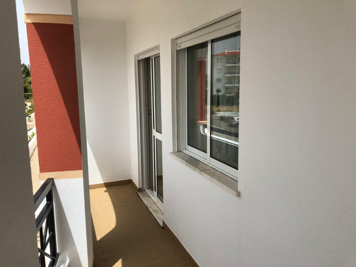 Olinda'S 2 Bedroom Apartment Lagos Zewnętrze zdjęcie